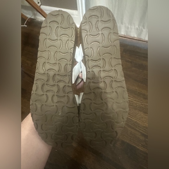 Naot Sandals Size 38 - Picture 4 of 4